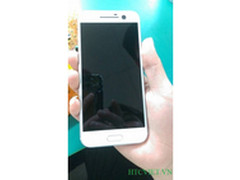 前置摄像头瞩目 白色HTC 10真机曝光