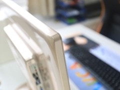 小鲜肉暖男叔都喜欢 海兰M9你要上天了