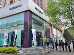 走进体验店 看OPPO R9 Plus首销现场
