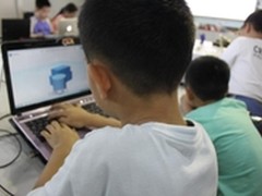 极光尔沃：3D打印打开创新教育的大门