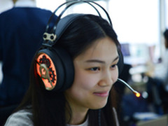 大耳罩显得脸小 魔磁M660游戏耳麦试听