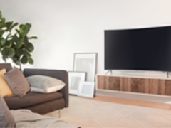 超薄外观炫彩画质 三星55KS8800售10999