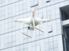 大疆精灵3和4无人机对比 颜值高更智能