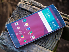 小米曲面屏手机曝光 LG屏+骁龙823