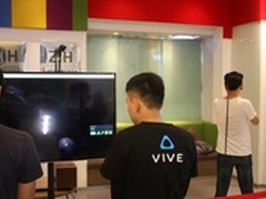 庆京东奶茶馆开业一周年 VR产品齐助阵