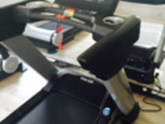 易跑M8豪华跑步机质量怎么样 评价好吗