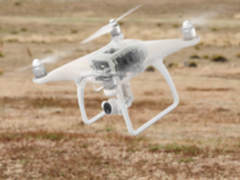 大疆精灵Phantom4四轴航拍无人机怎么样