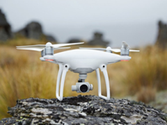 大疆精灵4和悟变形哪个好 续航航拍对比