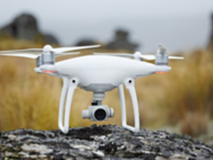 精灵4三电套装 大疆PHANTOM4无人机特惠