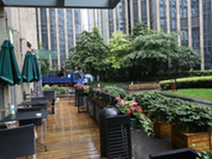 【大神驾临】硕美科明星快递员送货上门