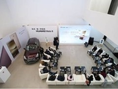 从个体到行业看汽车人士评说Mate 8