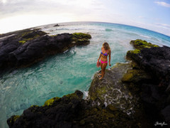 挑战巨浪的女摄影师 用GOPRO惊艳了世界