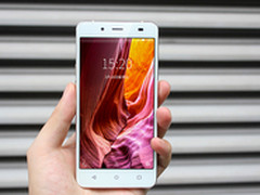 高颜值千元机登场 蓝魔R10外观赏析