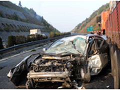 轿车司机被撞死亡交通事故取证揭示真相
