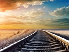 中国首条磁悬浮列车携新华三百里追风