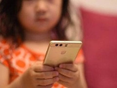 善用暑期 一招让孩子不再沉迷手机世界