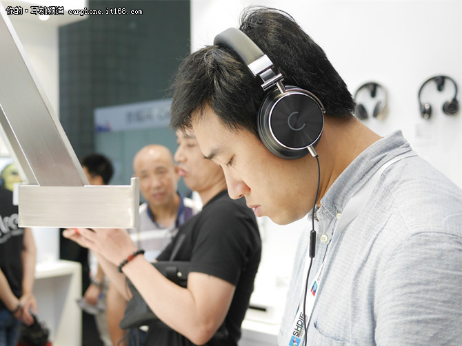 ONKYO携耳机新秀品牌Cleer参展MWC上海