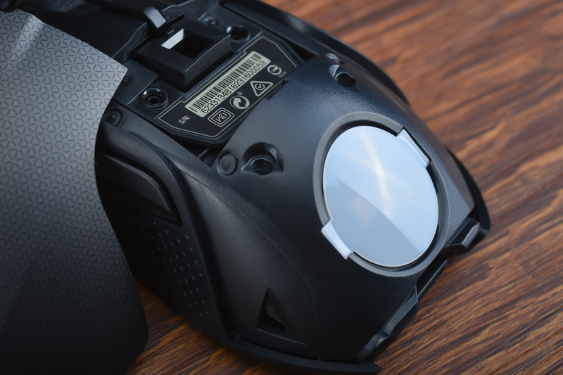 【图】动态OLED显示屏 赛睿Rival 700鼠标评