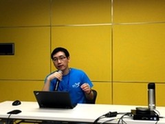 英特尔Unite会议终端亮相 功能大易扩展