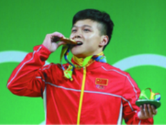 方太智能油烟机助力龙清泉乐享家的温馨