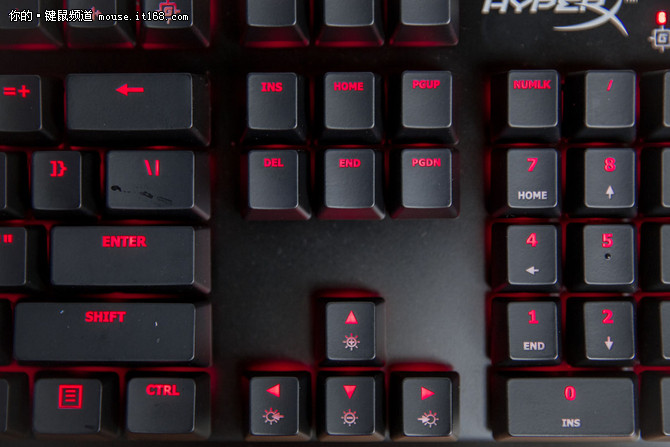 一块新版图 HyperX Alloy机械键盘评测