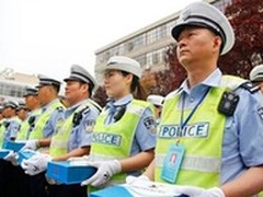 十一国庆普法眼执法仪PF2 助力中国交警