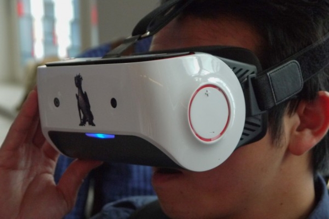 vr游戏头盔近视能用_索尼vr头盔可以玩游戏吗_vr头盔可以当显示器吗