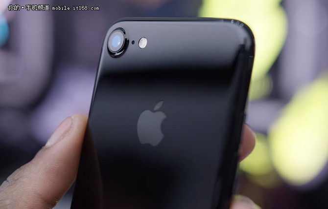 预购火爆 iPhone 7 Plus或将严重缺货
