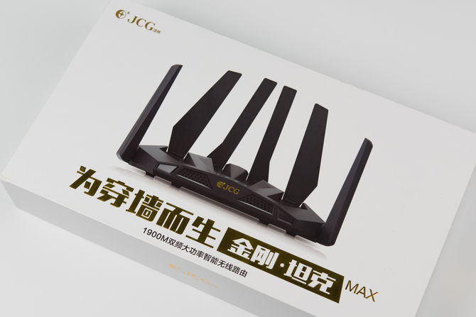 包装外观 | JCG JHR-AC860M金刚?坦克