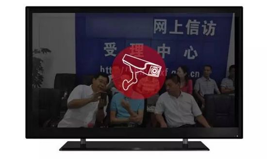 把信访大厅“搬”到群众身边