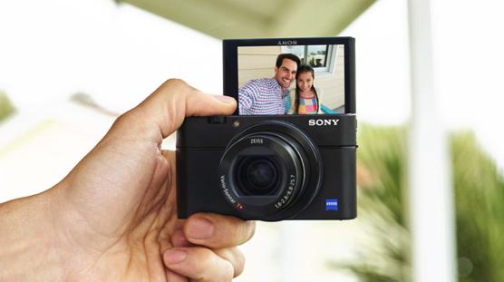 索尼黑卡RX100M4 家庭聚会利器-IT168 数码相