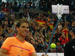 超级手机闪耀中网 乐视移动全球化加速