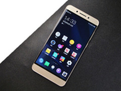 死磕小米不放松 乐Pro3入手最低1859元