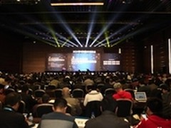 万物智汇大数据 2016智能终端峰会开幕