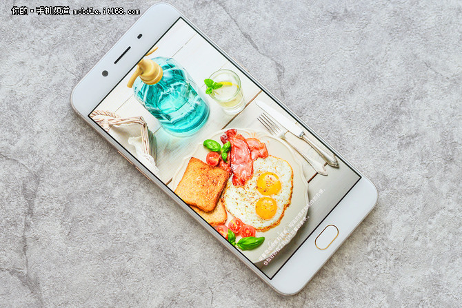 年前年后价格不变 OPPOR9sPlus现货热销-IT1