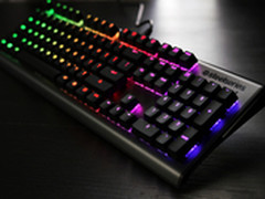 让灯厂骂脏话 测赛睿APEX M650机械键盘