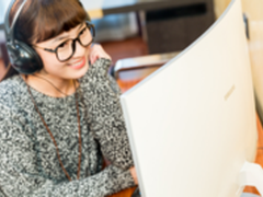 感恩有礼 让你爱心满满的三星显示器