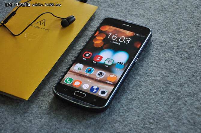 手机中的特种兵!AGM X1户外三防手机-IT168 