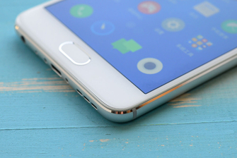 同样是双相机的照片. 阅读了这套证明后，您就会知道Redmi Note 5和Charm Blue E3之间的区别！