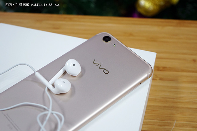 vivo x9plus评测:除了自拍它还是全能王