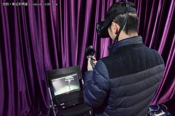 GTX1050也能玩？华硕ZX53VD实战VR游戏