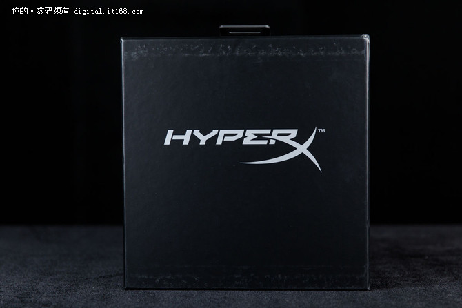 插哪里都好声音 HyperX Revolver S评测