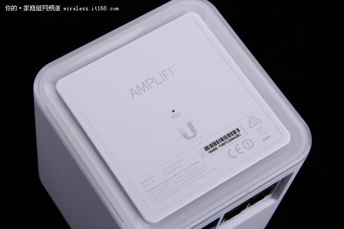 AmpliFi无线套装外观展示