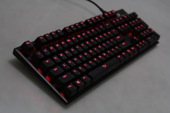 HyperX Alloy阿洛伊茶轴机械键盘评测