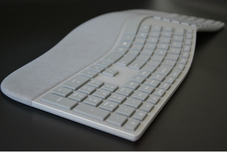 微软全新人体工程学键盘体验:使用有瘾