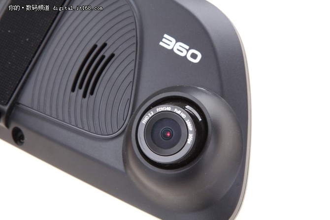 逼格升级 改装360行车记录仪双镜头评测