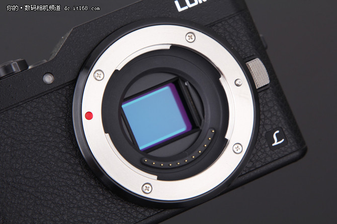后对焦4k自拍神器 松下lumix gf9评测