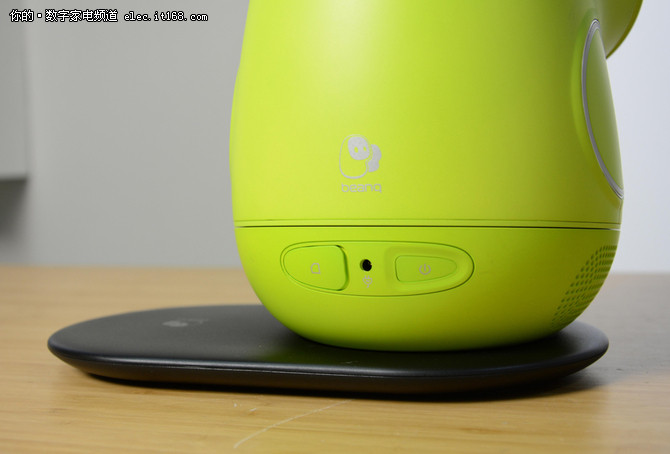 家长的助手 宝宝的玩伴 布丁豆豆初体验