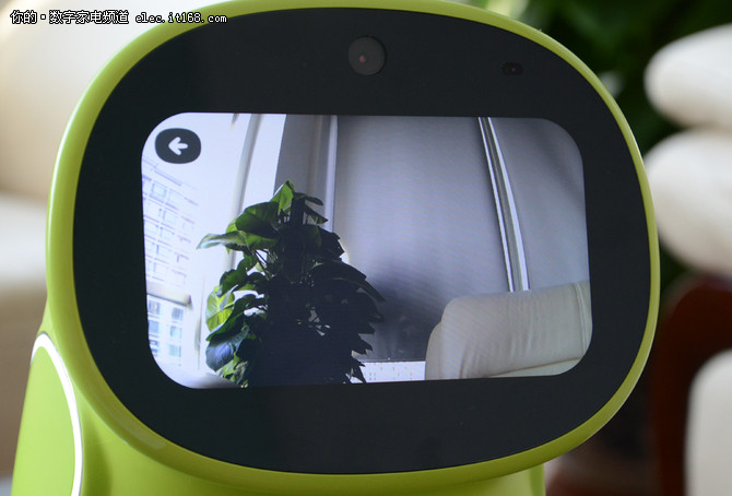 家长的助手 宝宝的玩伴 布丁豆豆初体验