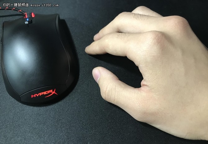 精确打击 HYPERX首款电竞游戏鼠标评测